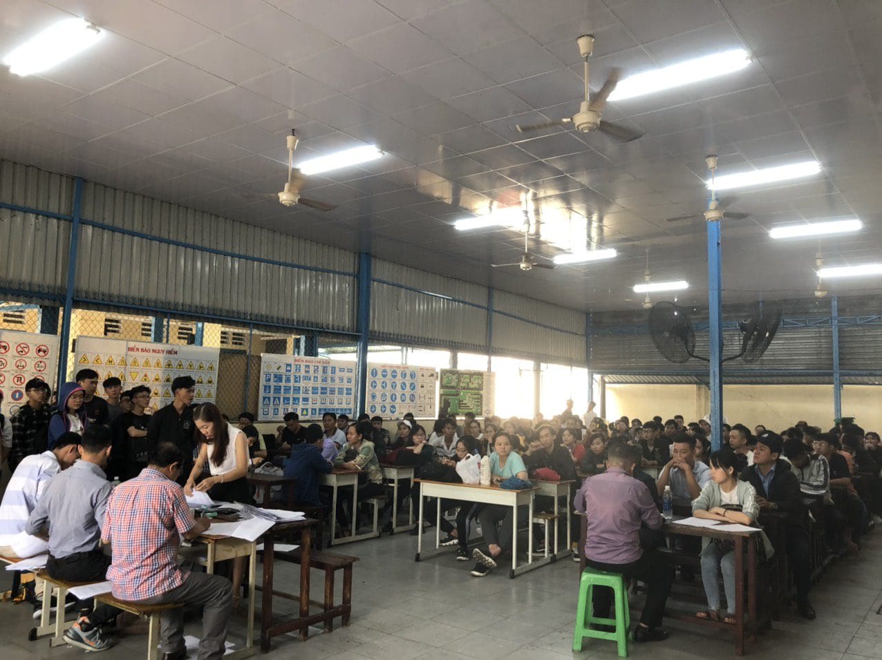Hướng Dẫn Thi Giấy Phép Lái Xe A1 Đầy Đủ