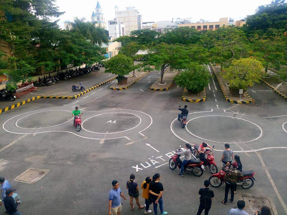 Nơi đăng ký thi bằng lái xe A1 ở Quận 10