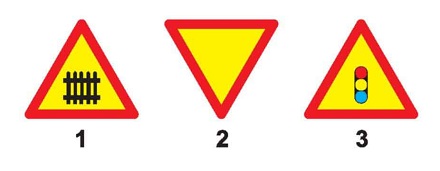 Biển nào báo hiệu sắp đến chỗ giao nhau với đường sắt có rào chắn