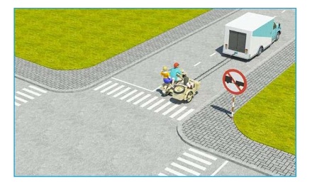 Xe tải kéo mô tô ba bánh như hình này có đúng quy tắc giao thông không?